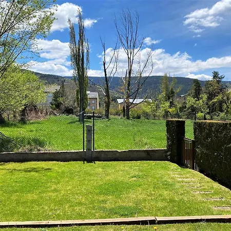 Casa Con Jardin En Oseja Casa vacanze *